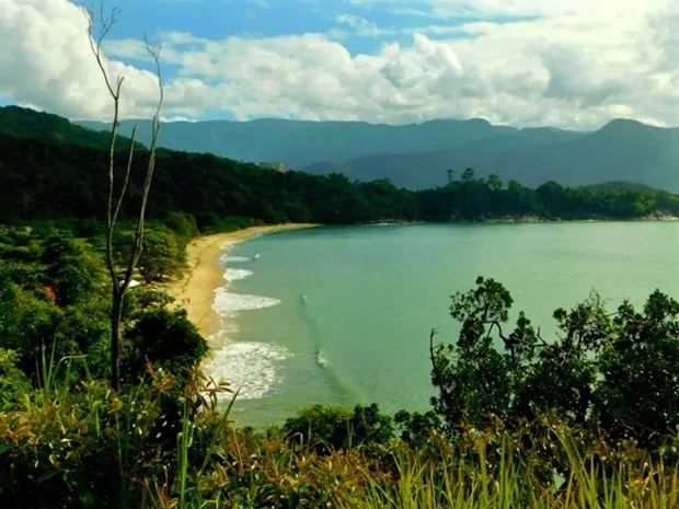 TRILHA DAS PRAIAS DESERTAS-SACO DAS BANANAS 2